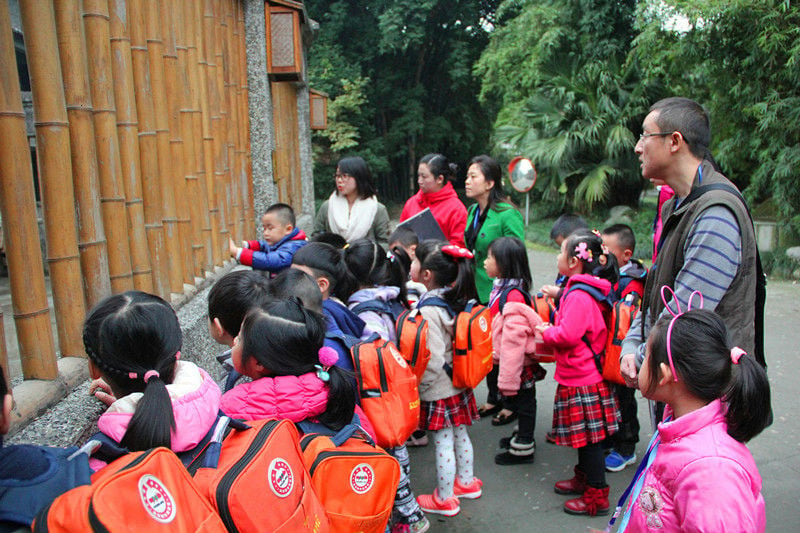 Kids learning about our work to end bear bile farming